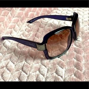 Gucci Sunglasses 🕶